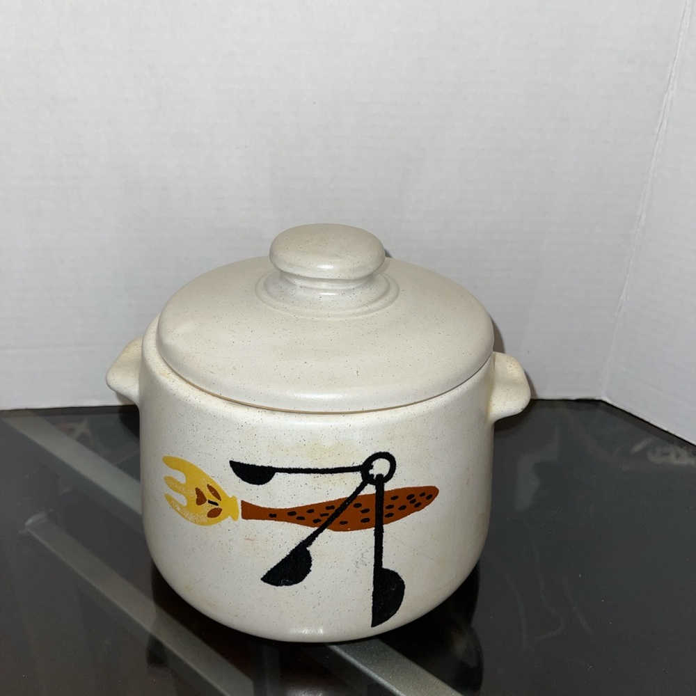 Vintage West Bend bean pot, mid century ceramic crock made in USA heavy pottery